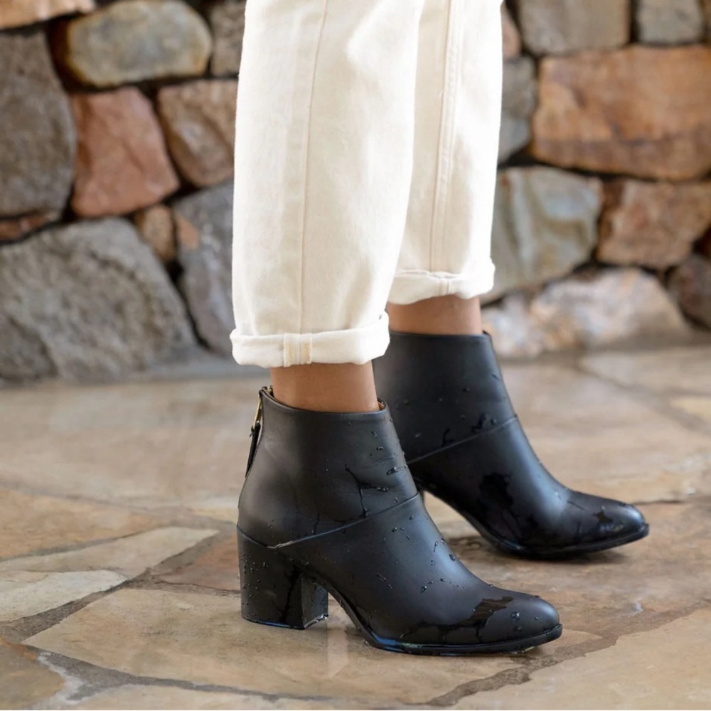 Nisolo Black Heeled Boots